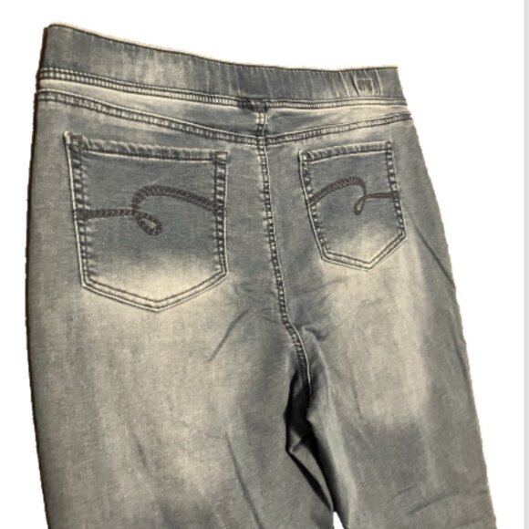 Justice 22 Plus Mid Rise Ladies Legging Denim Multicolor Jeans. NWOT - Picture 10 of 12